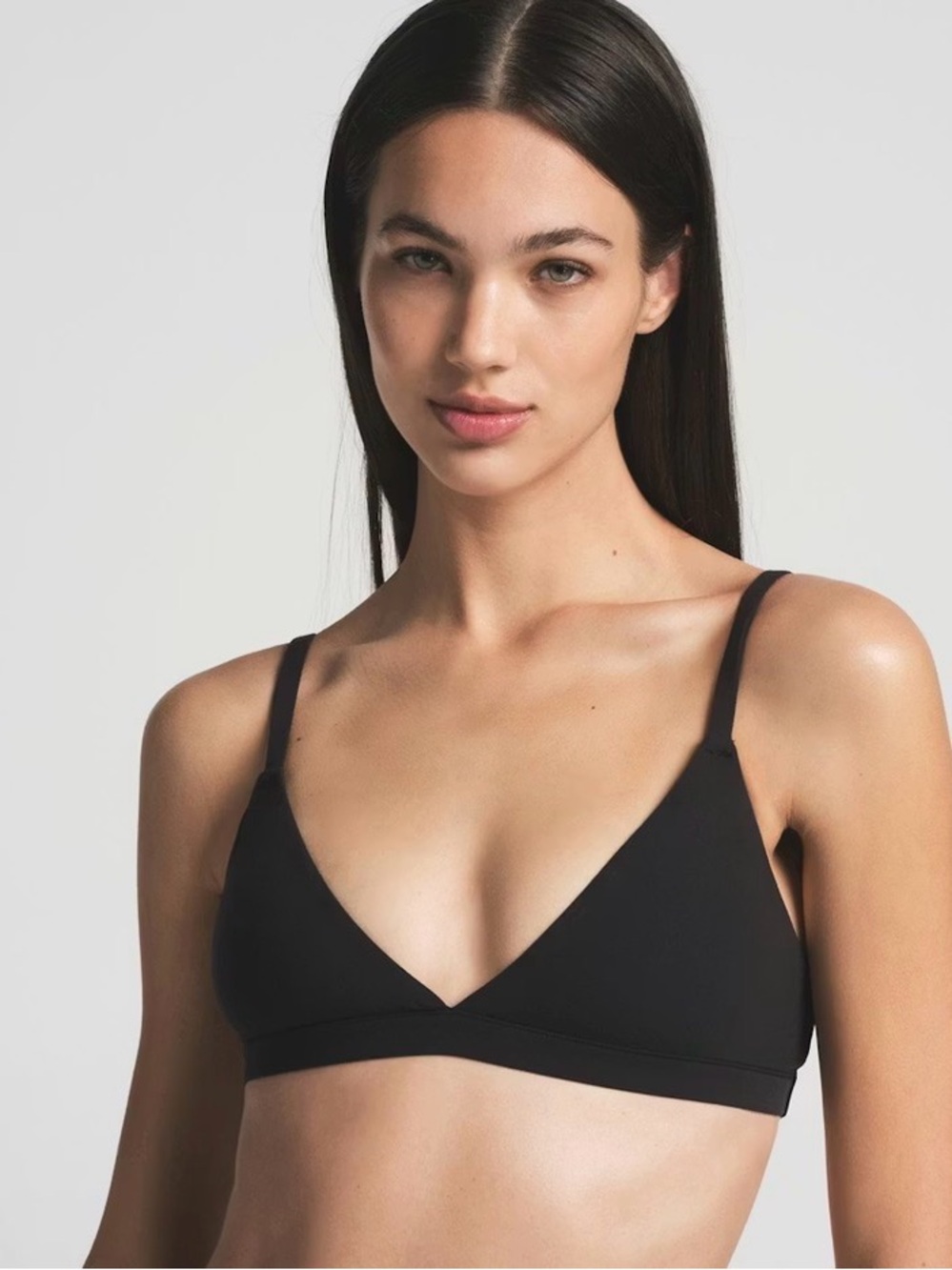 Wireless Triangle Bralette in Onyx